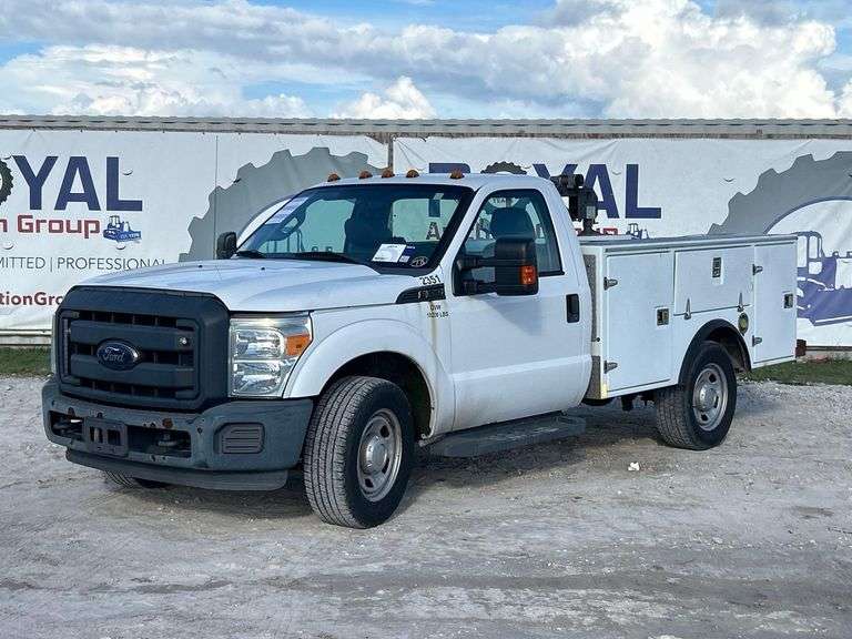 2014 Ford F-350 Western Mule 2,000 LB 1 Ton Crane Service Truck