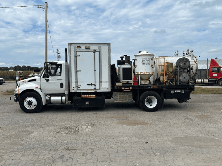 2012 International 4300 ExcaVac HT-280 Vacuum Excavation Truck
