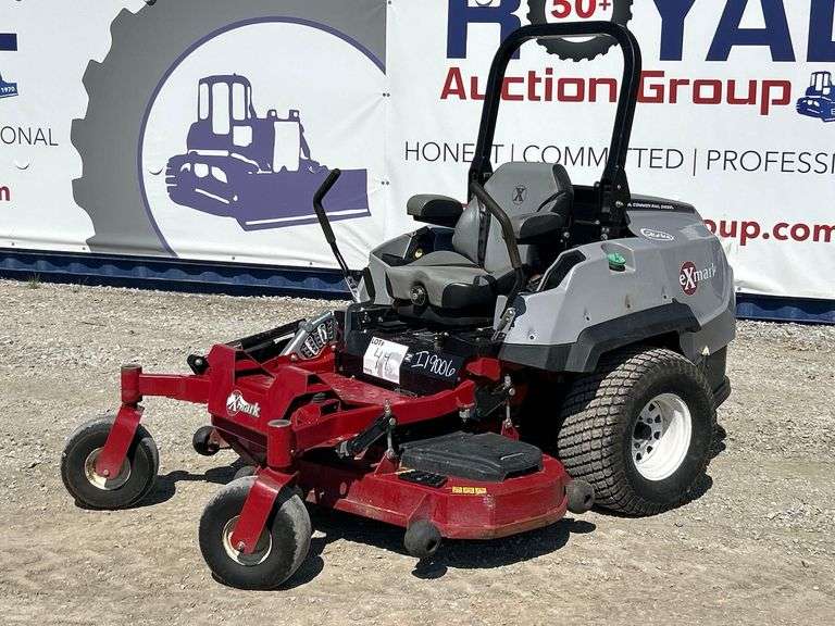 2021 Exmark Lazer Z 60in Zero Turn Commercial Mower