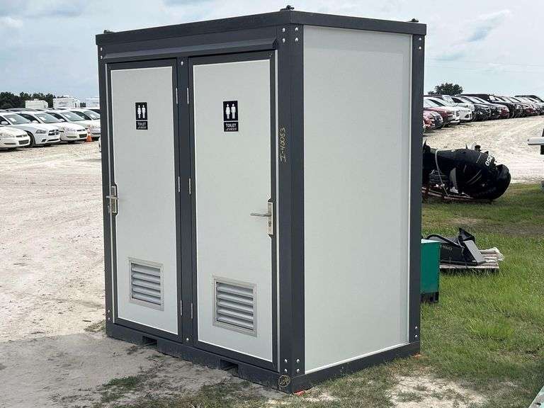 Dual Bathroom Mobile Toilet