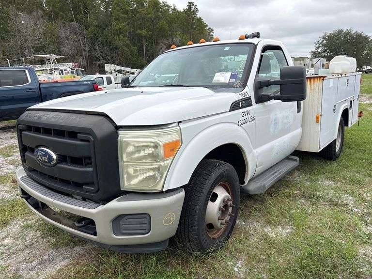 2011 Ford F-350 Western Mule M-15R 1,500 LB Crane Service Truck