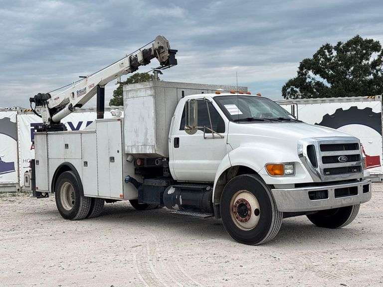 2015 Ford F-750 Stellar 10628 10,000LB 5 Ton Crane Mechanics Truck