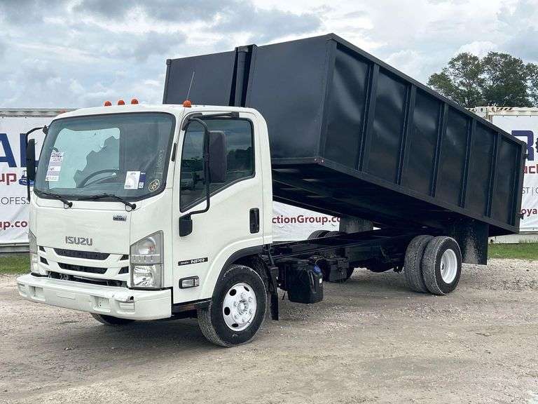 2016 Isuzu NPR Landscape Dump Truck