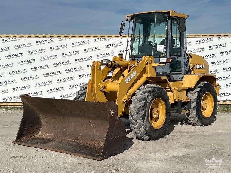 2004 John Deere 324H Articulated Wheel Loader