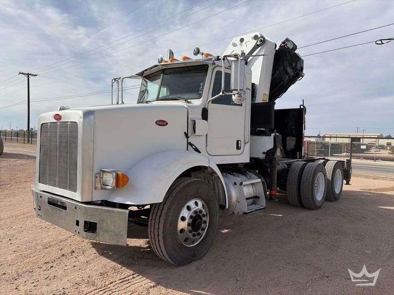 2013 Peterbilt 365 IMT 40/275K6 9.5 Ton Knuckleboom Crane Truck