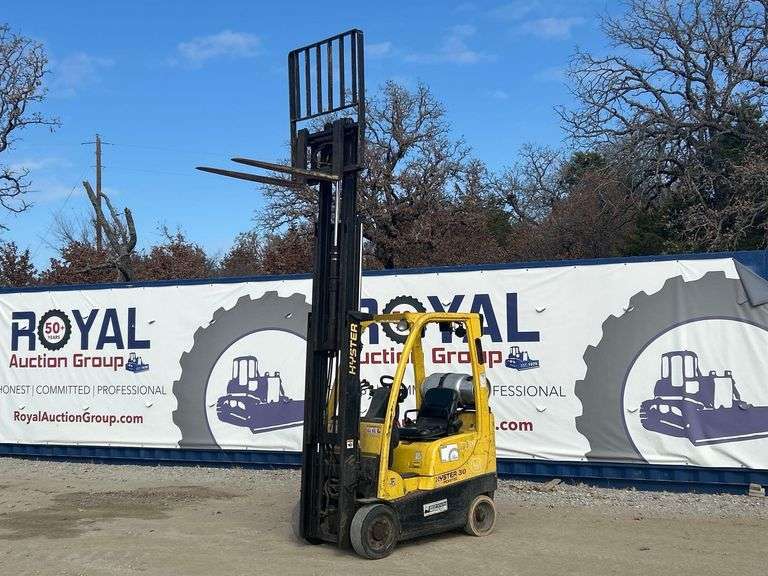 2007 Hyster S30FT 3,000lb. LP Forklift