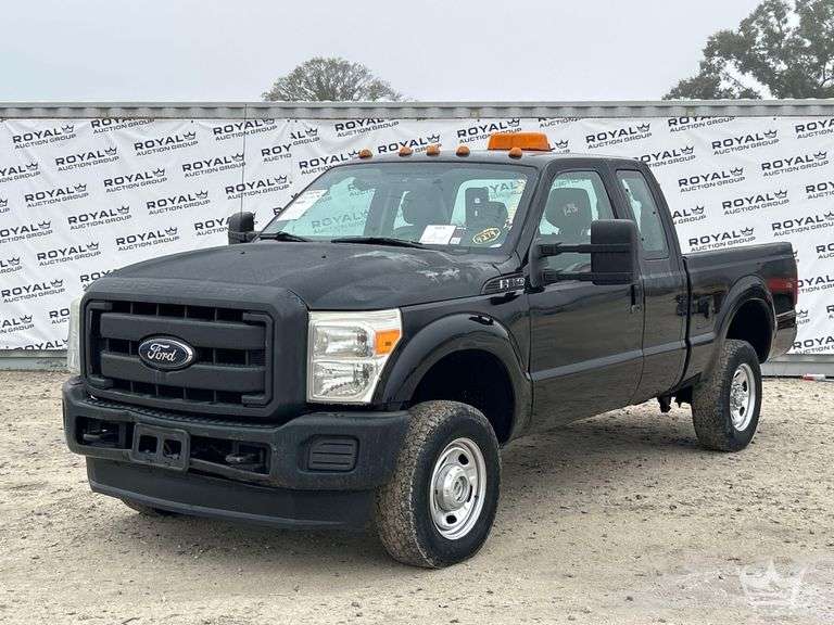 2012 Ford F-350 4x4 Ext. Cab Pickup Truck