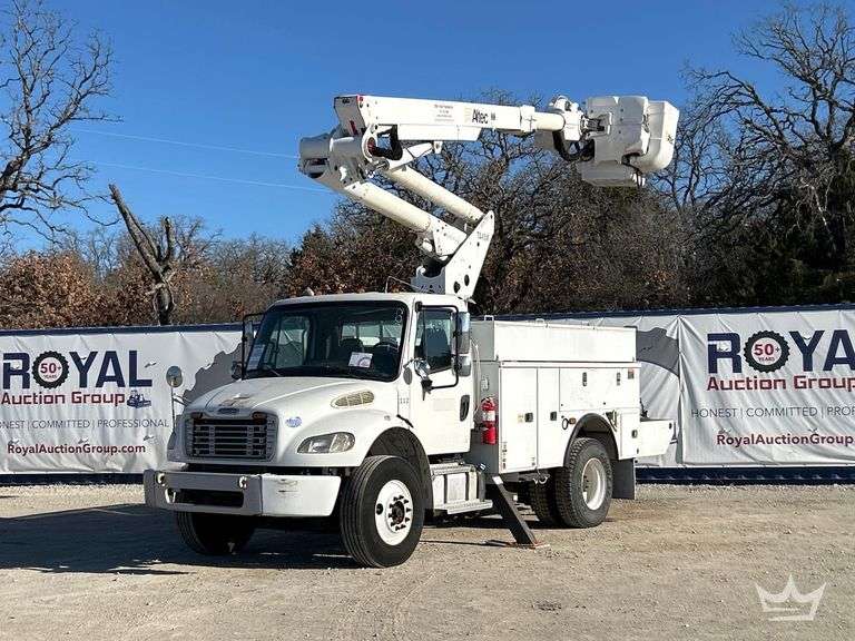 2013 Freightliner M2 106 Altec TA45M 44ft. Insulated Bucket Truck