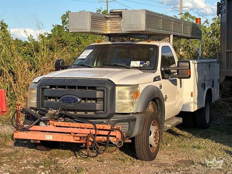 2013 Ford F-450 Service Truck