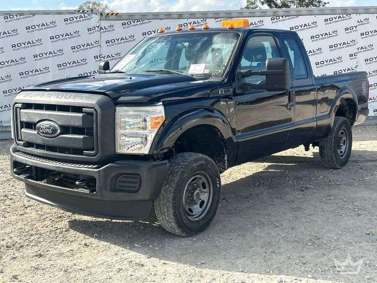 2012 Ford F-350 4x4 Ext. Cab Pickup Truck