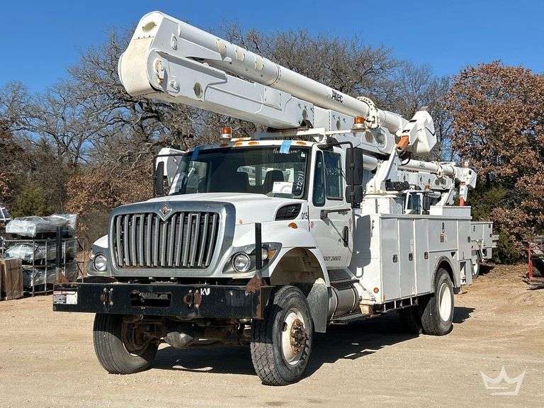 2014 International WorkStar 7300 4x4 Altec AA55E 55ft. Bucket Truck