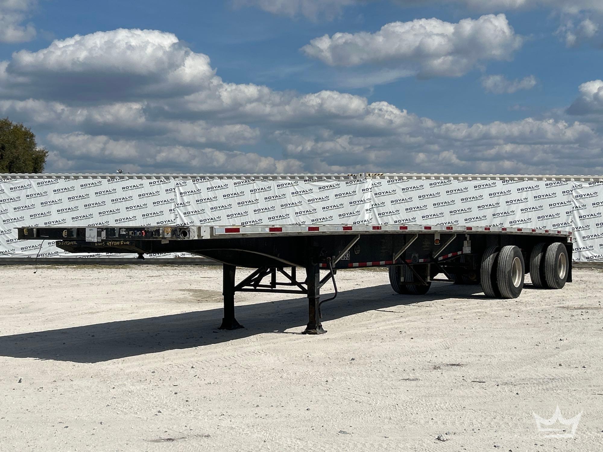 2002 48ft. T/A Flatbed Trailer