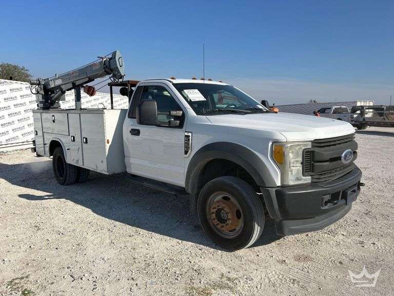 2017 Ford F-550 4x4 Venturo ET25KX 5,000lb. Crane Service Truck