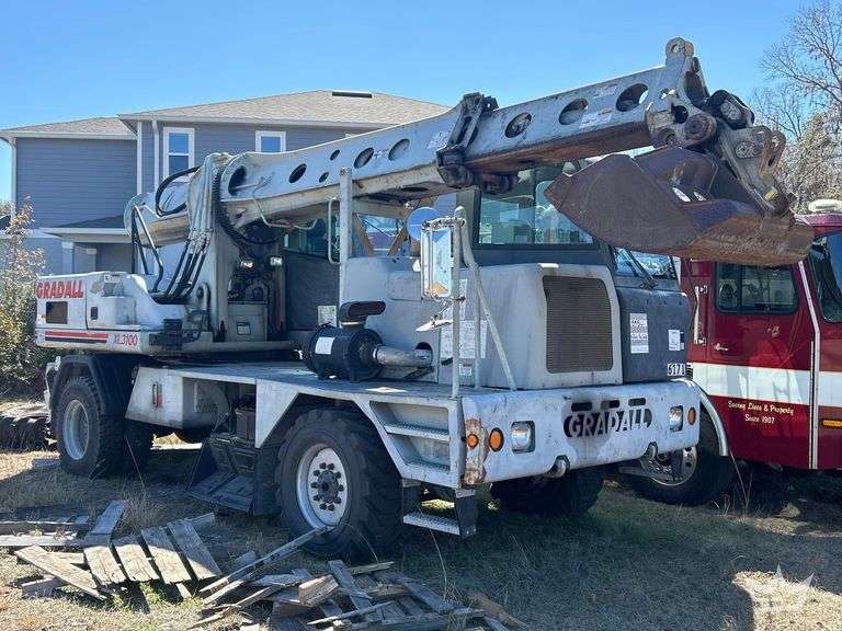 2003 Gradall XL3100 Highway Speed Wheeled Excavator