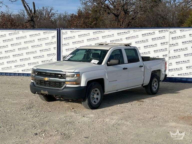 2016 Chevrolet Silverado 1500 4x4 Crew Cab Pickup Truck