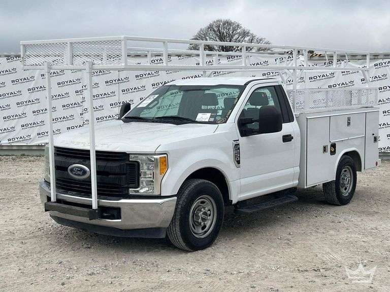 2017 Ford F-250 Reading Service Truck