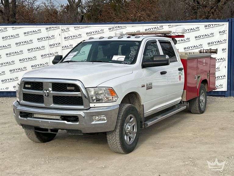 2017 Ram 3500 4x4 Crew Cab Service Truck