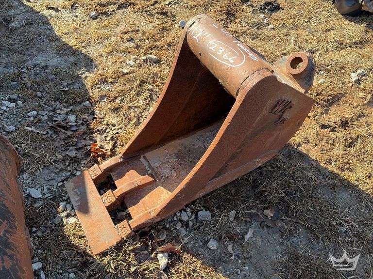 12 in. WRXLS Excavator Bucket Attachment