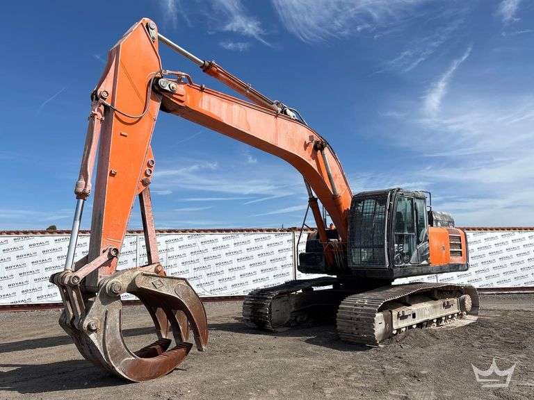 2018 Hitachi ZX300LC-6N Hydraulic Excavator