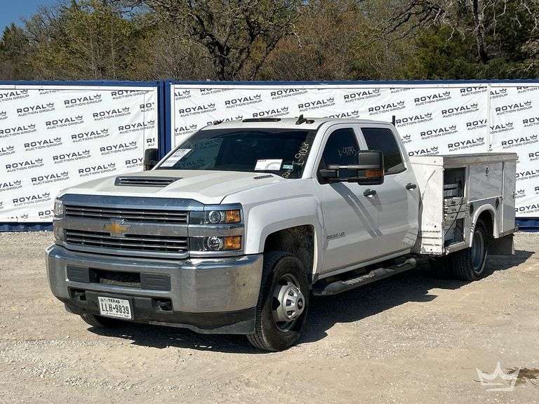 2018 Chevrolet Silverado 3500 Royal Service Truck