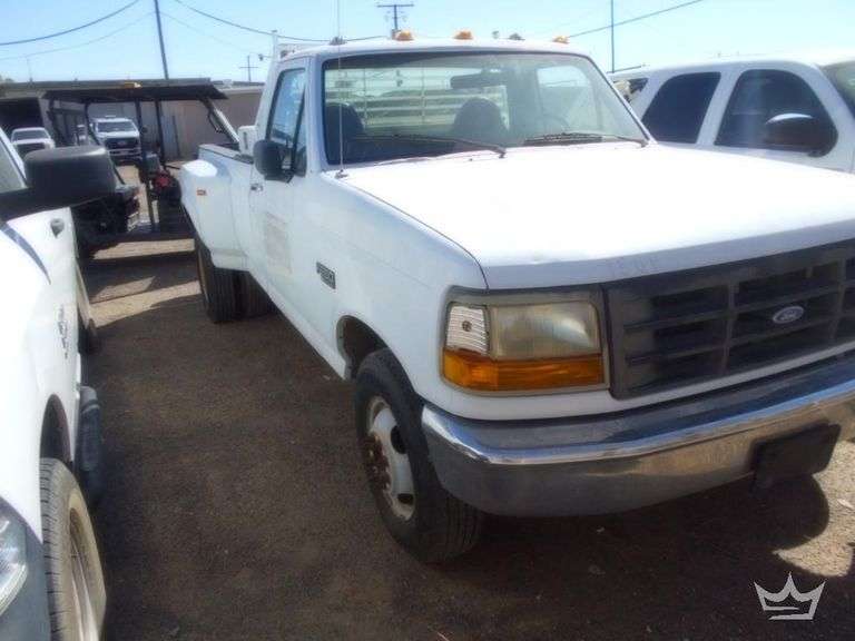 1996 Ford F-350 Pickup Truck