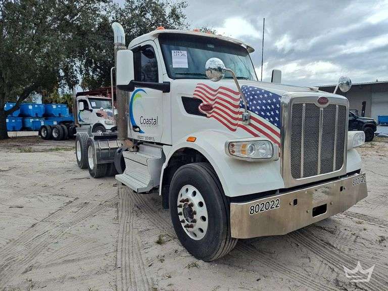 2022 Peterbilt 567 T/A Wet Kit Day Cab Truck Tractor