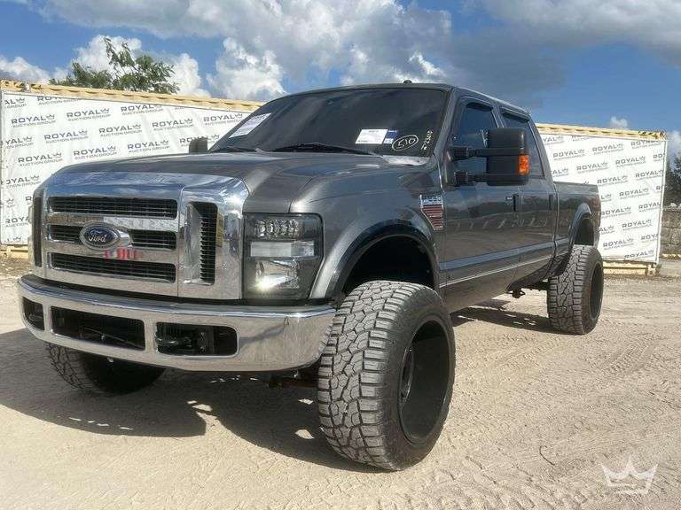 2008 Ford F-250 4x4 Crew Cab Pickup Truck