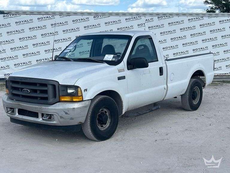 2001 Ford F-250 Pickup Truck