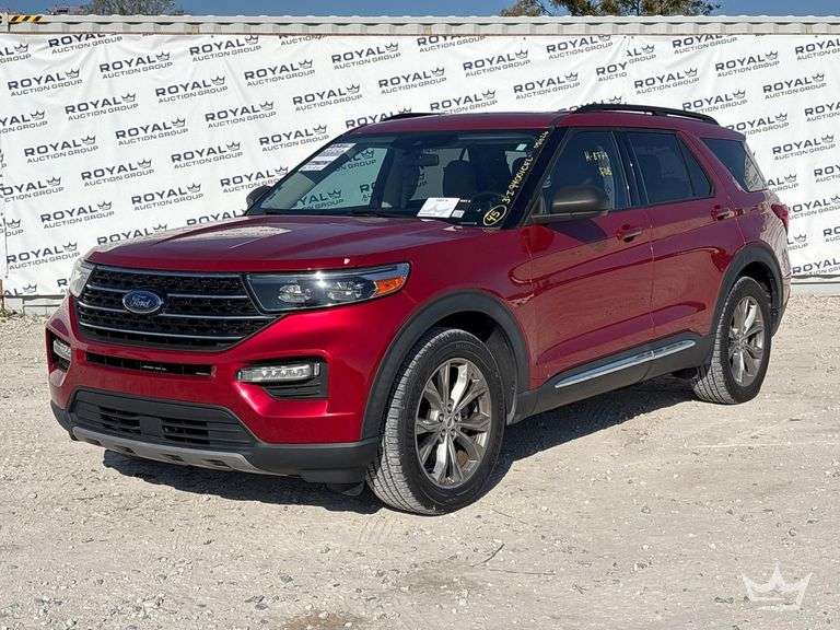 2021 Ford Explorer SUV