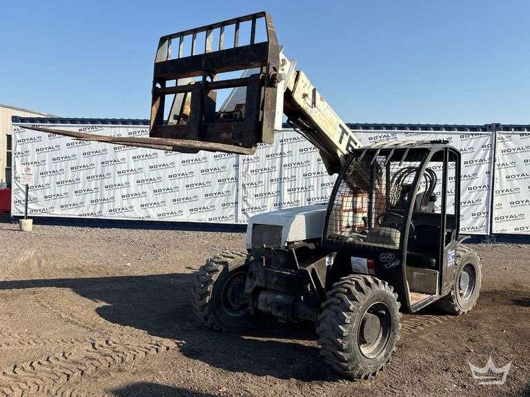 2005 Terex TX55-19 4x4 5,000lb Rough Terrain Telehandler