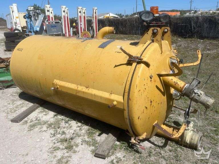 Vacuum Tank