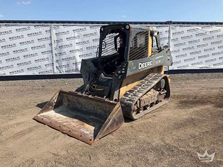 2015 John Deere 323E Compact Track Loader Skid Steer