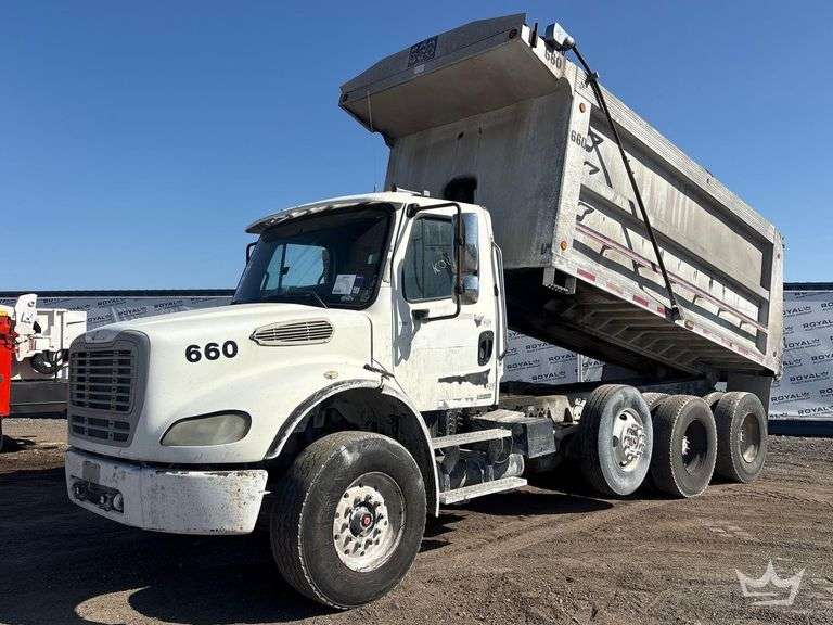 2007 Freightliner M2 112 Tri-Axle Dump Truck
