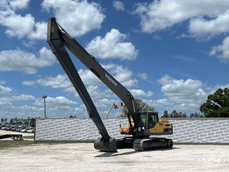 Volvo EC250DLR Long Reach Hydraulic Excavator