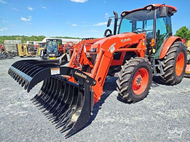 2023 Kubota M5-091D 4WD 92HP Utility Loader Tractor