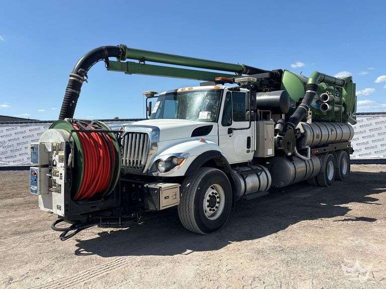 2018 International WorkStar 7500 T/A Vactor 2115P-16 Combination Sewer Jetter Vacuum Truck