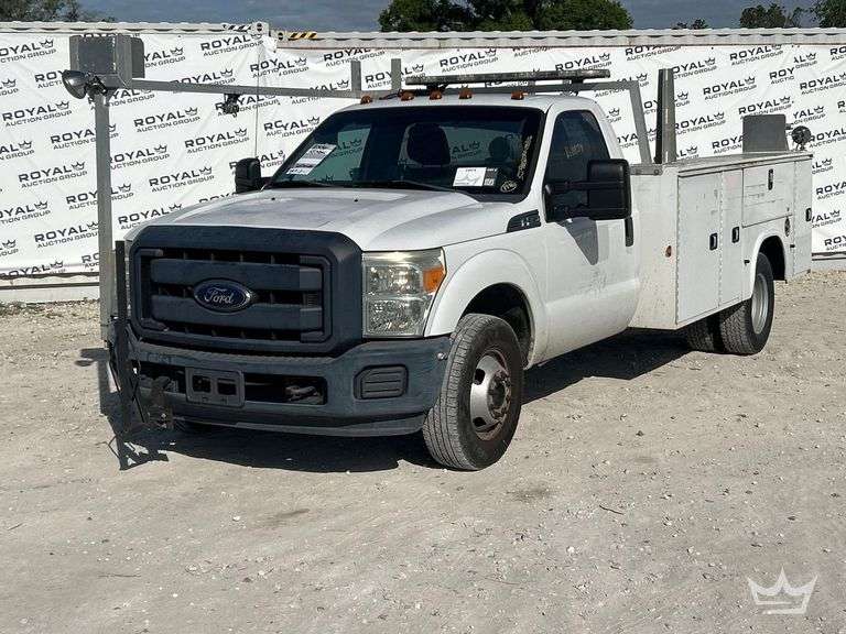 2015 Ford F-350 Knapheide Service Truck