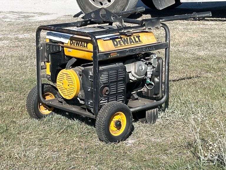 Dewalt DG6000 6000W Portable Gasoline Generator