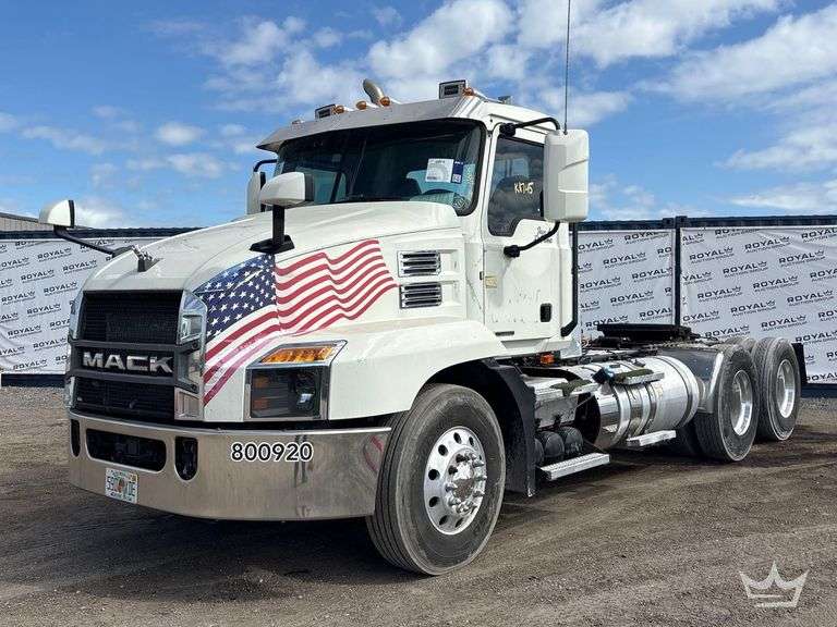 2020 Mack Anthem T/A Wet Kit Day Cab Truck Tractor