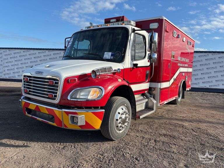 2015 Freightliner M2 106 Ambulance