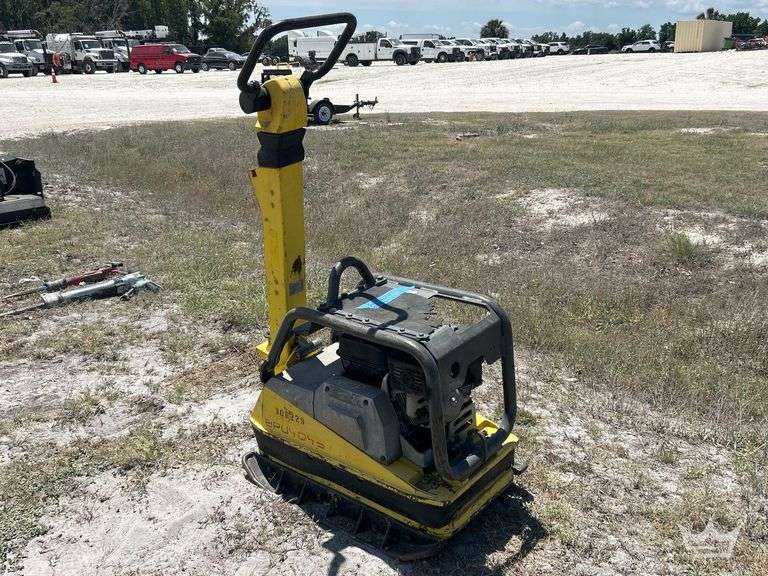 2018 Wacker Neuson BPU4045A Reversible Vibratory Plate Compactor