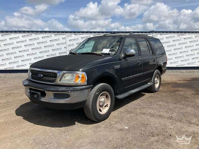 1997 Ford Expedition 4X4  SUV
