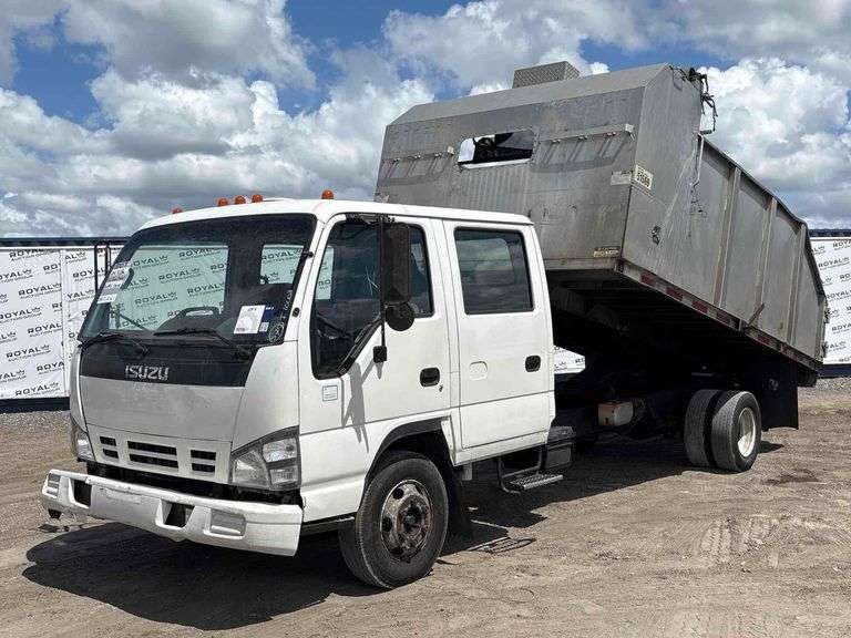 2007 Isuzu NPR-HD Landscape Aluminum Dump Truck