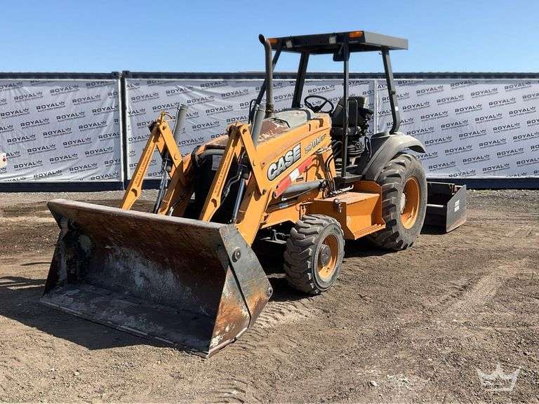 2014 Case 570N EP 4WD 72HP Loader Utility Tractor