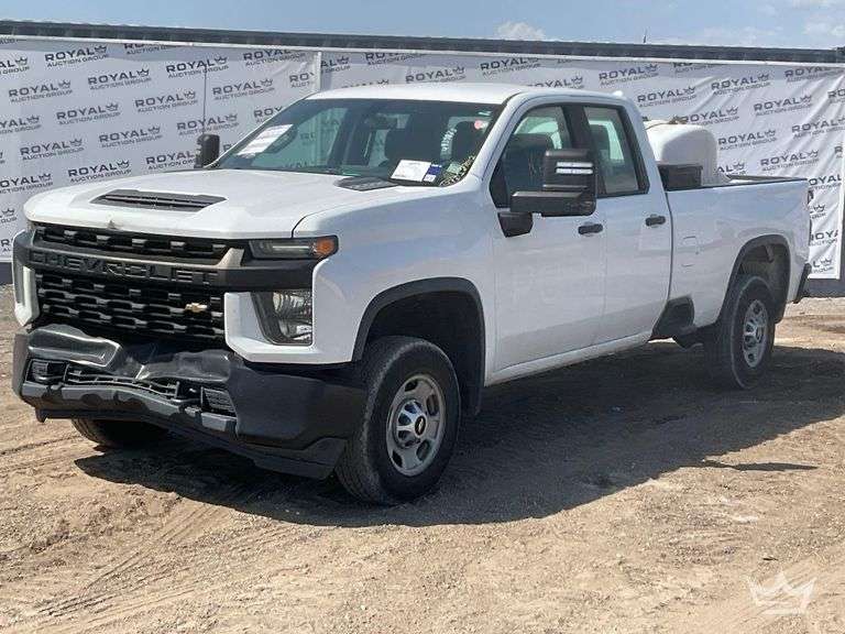 2020 Chevrolet Silverado 2500 Crew Cab Pickup Truck