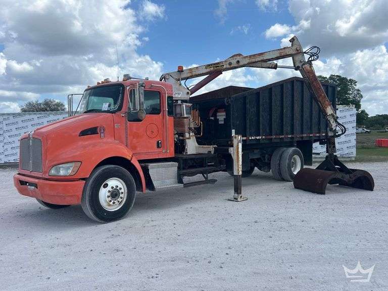 2013 Kenworth T370 Petersen TL3 Forestry Grapple Truck