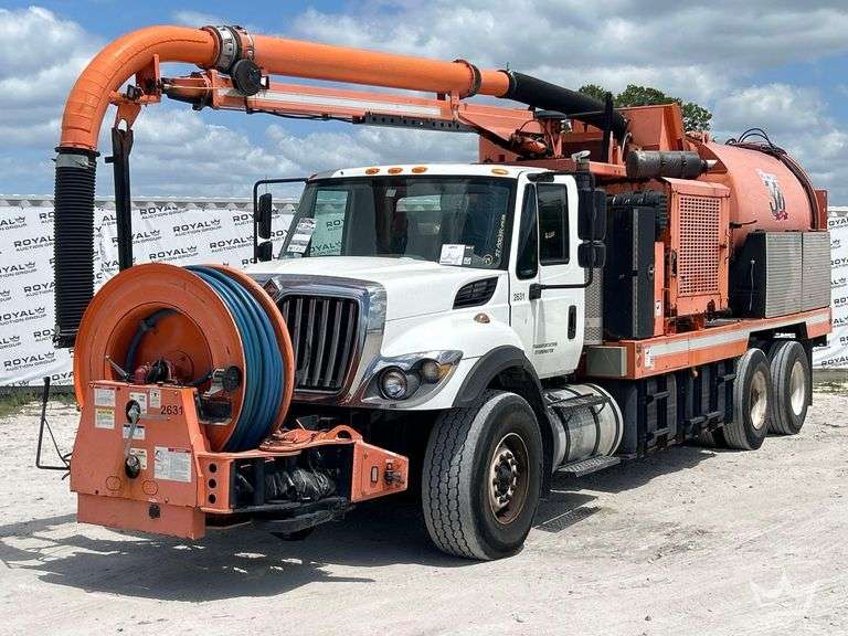 2016 International WorkStar 7500 T/A VacCon VPD4211 Combination Sewer Jetter Vacuum Truck