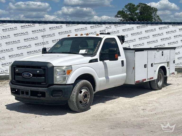 2016 Ford F-350 Knapheide Service Truck
