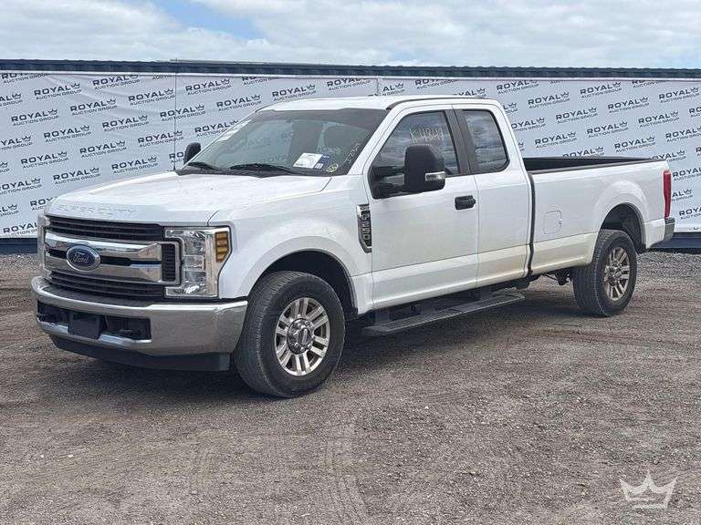 2018 Ford F-250 Ext. Cab Pickup Truck