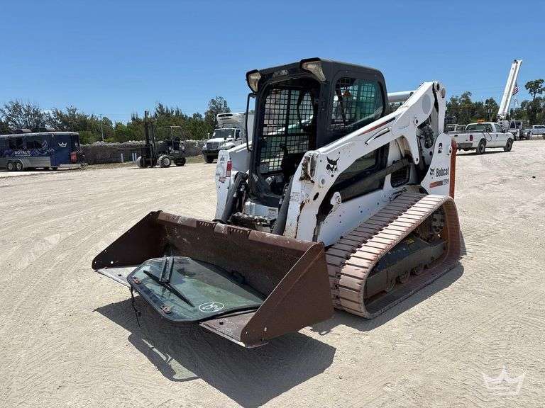 2016 Bobcat T650 Compact Track Loader Skid Steer